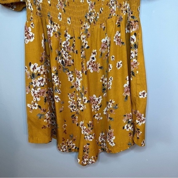Flynn Skye Justine Square Neckline Mustard Springs Floral Crepe Romper Size M - Picture 5 of 16